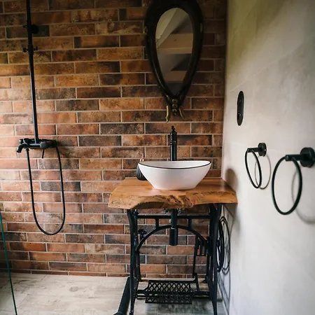 Pod Wysokim Niebem Feriehus Wysokie