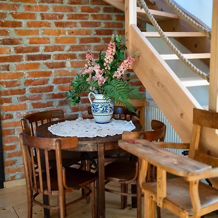 Pod Wysokim Niebem Wysokie