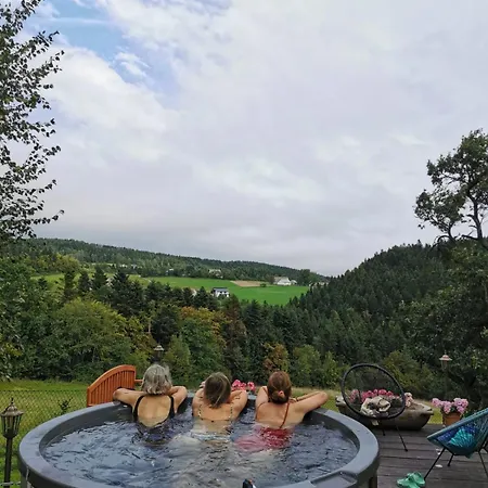 Pod Wysokim Niebem *