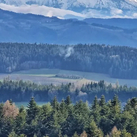 Pod Wysokim Niebem