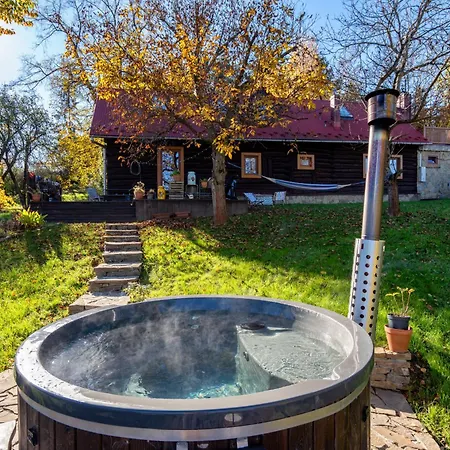 Pod Wysokim Niebem Ferienhaus *