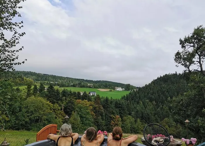 Pod Wysokim Niebem *